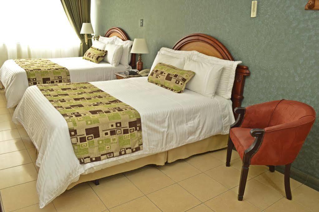 Hotel Casa Laureles Medellín Exteriér fotografie